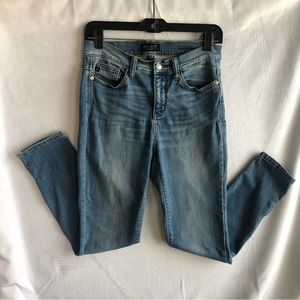 Judy Blue Denim Med Wash, Split Hem Mid-Rise, Jeans, Size 7/28